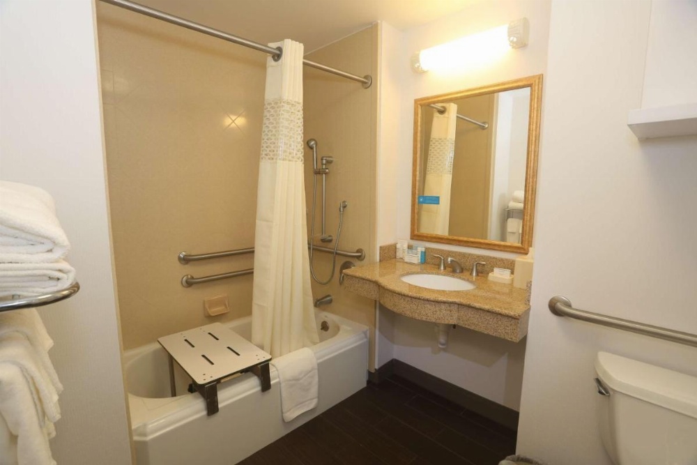Room image 2